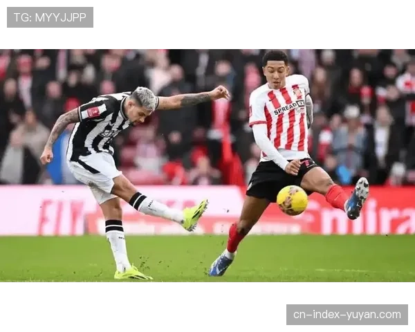 勒温十球撑起利兹联进攻 头球进球数仅次于劳尔希门尼斯